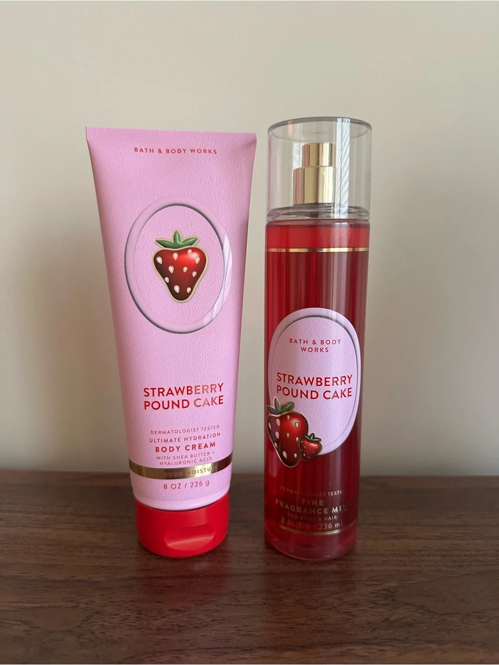 Bath & Body Works Strawberry Pound Cake Body Cream & Fragrance Mist
